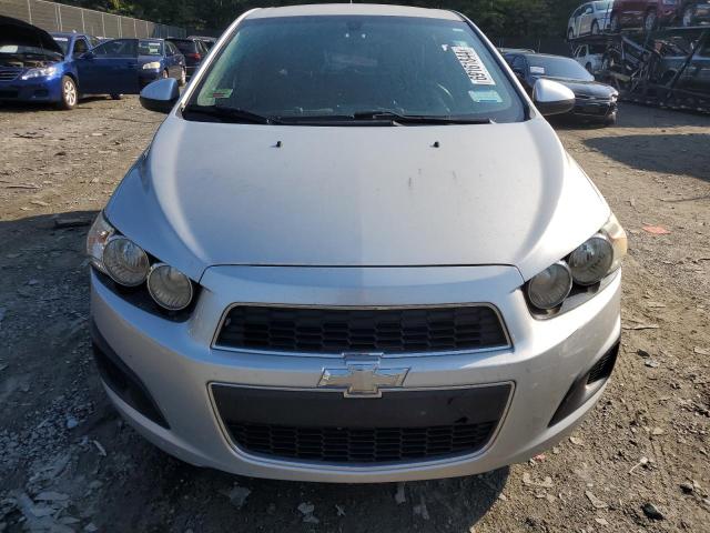1G1JA6SH7E4232823 - 2014 CHEVROLET SONIC LS SILVER photo 5