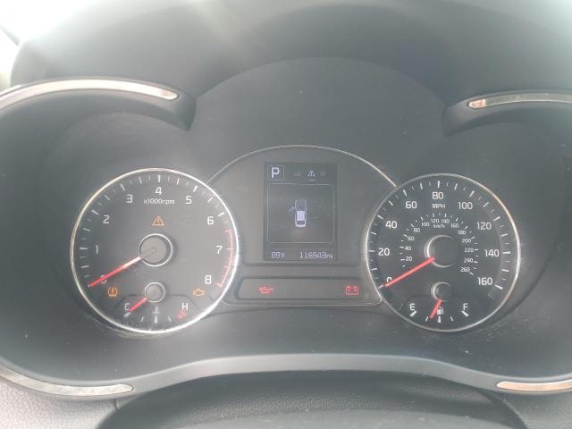 3KPFK4A76JE281107 - 2018 KIA FORTE LX Bordeaux Foto 9