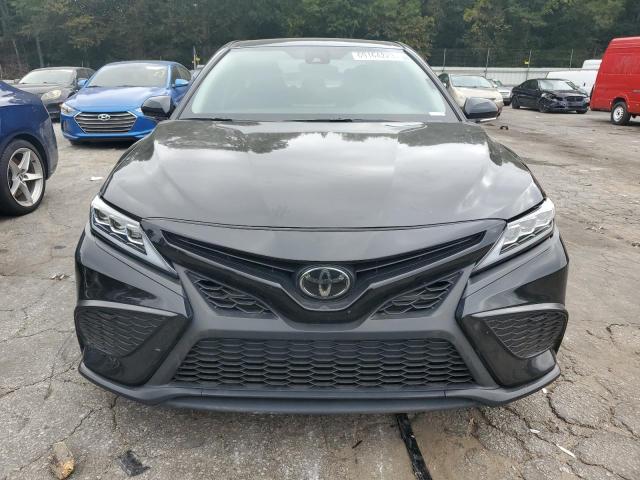 4T1G11AK8PU740704 - 2023 TOYOTA CAMRY SE NIGHT SHADE BLACK photo 5