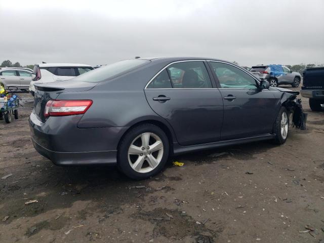 4T1BF3EK0AU058800 - 2010 TOYOTA CAMRY BASE ნაცრისფერი ფოტო 3