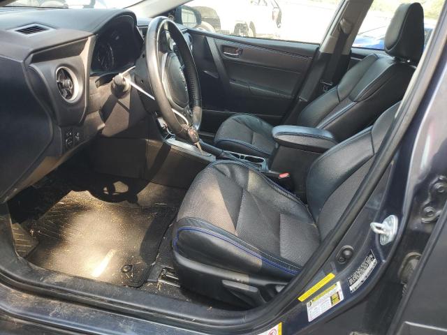 5YFBURHE2HP660432 - 2017 TOYOTA COROLLA L GRAY photo 7