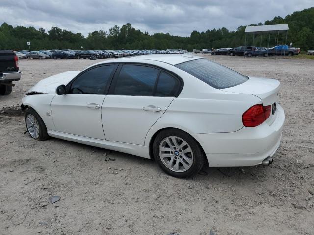 WBAPK5G53BNN25211 - 2011 BMW 328 XI SULEV WHITE photo 2