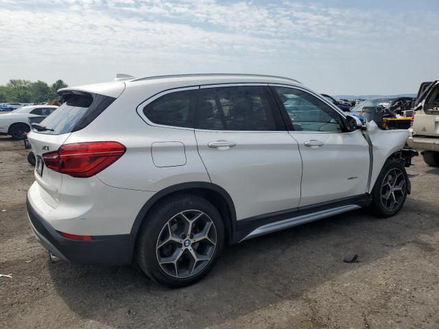 WBXHT3C39J5K28040 - 2018 BMW X1 XDRIVE28I WHITE photo 3