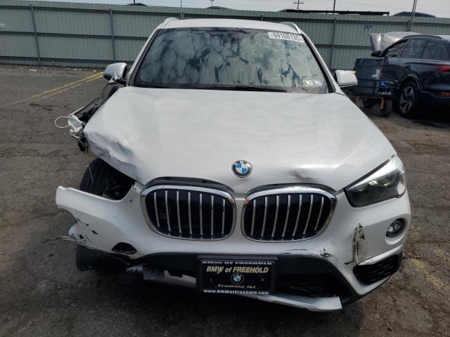 WBXHT3C39J5K28040 - 2018 BMW X1 XDRIVE28I WHITE photo 5
