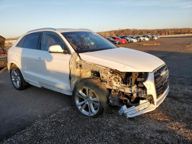 WA1JCCFS5JR028826 - 2018 AUDI Q3 PREMIUM PLUS WHITE photo 4