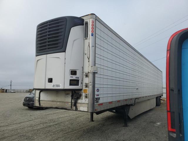 1UYVS2531CU390054 - 2012 UTILITY VS2RA Սպիտակ լուսանկար 2