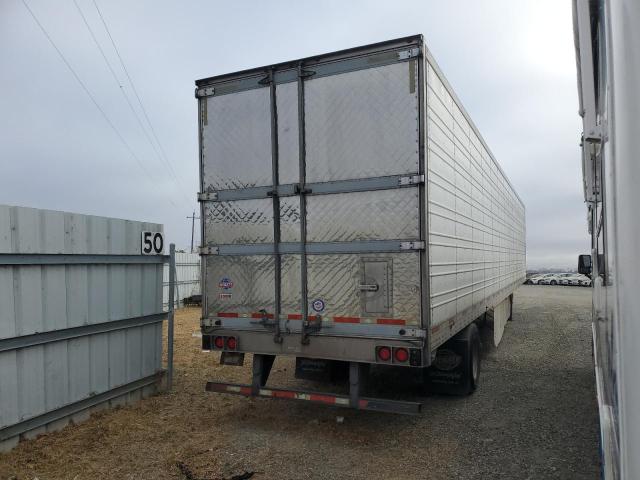 1UYVS2531CU390054 - 2012 UTILITY VS2RA Սպիտակ լուսանկար 4