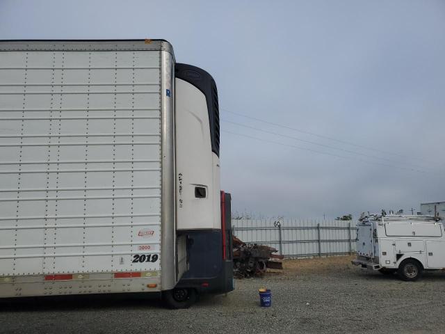 1UYVS2531CU390054 - 2012 UTILITY VS2RA Սպիտակ լուսանկար 8