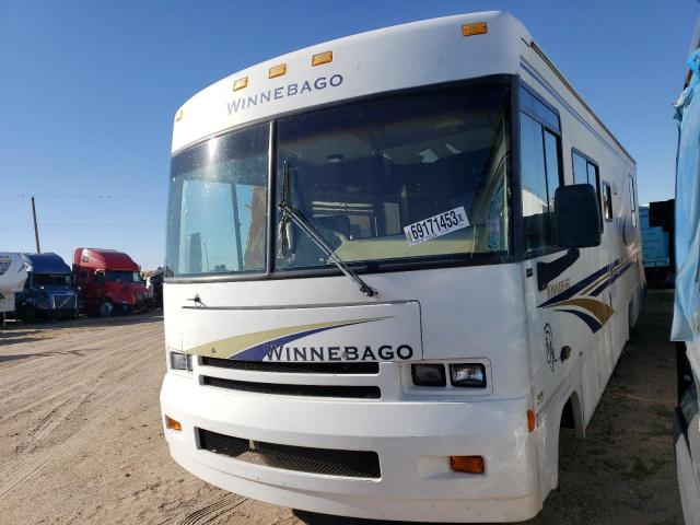 5B4KP37J7X3312223 - 2000 WINNEBAGO BRAVE P3500 WHITE photo 2