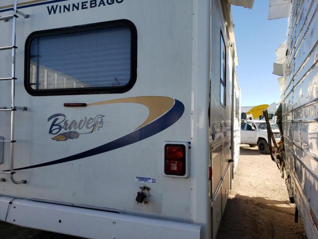 5B4KP37J7X3312223 - 2000 WINNEBAGO BRAVE P3500 WHITE photo 4