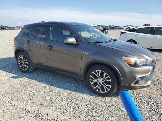 JA4AP3AU5HZ009488 - 2017 MITSUBISHI OUTLANDER SPORT ES Grau Foto 4