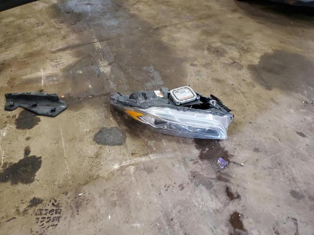 1FMCU0J9XJUA20714 - 2018 FORD ESCAPE TITANIUM Srebrny zdjęcie 13