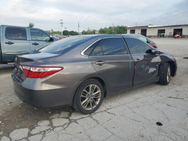 4T1BF1FK8FU056139 - 2015 TOYOTA CAMRY LE GRAY photo 3