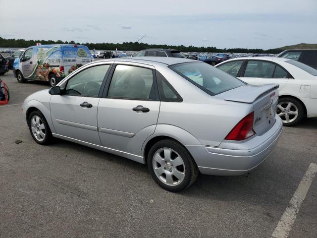 1FAHP38392W272776 - 2002 FORD FOCUS ZTS GRAY photo 2