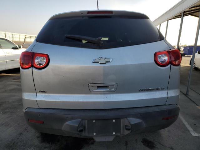 1GNKVGED4BJ390412 - 2011 CHEVROLET TRAVERSE LT SILVER photo 6