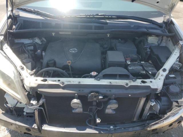 5TDYZ3DC2HS809300 - 2017 TOYOTA SIENNA XLE თეთრი ფოტო 12