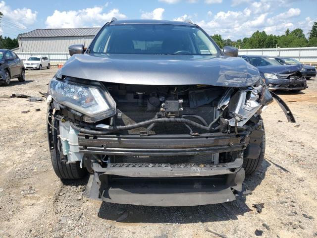 5N1AT2MV0JC806915 - 2018 NISSAN ROGUE S 灰色 照片 5