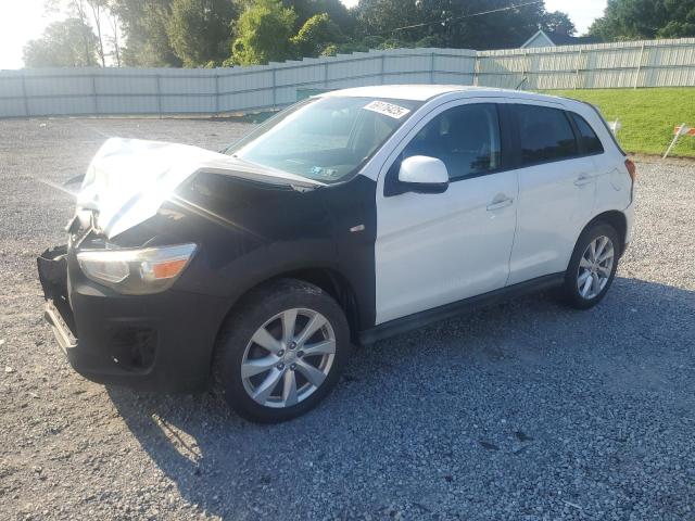 2014 MITSUBISHI OUTLANDER ES, 