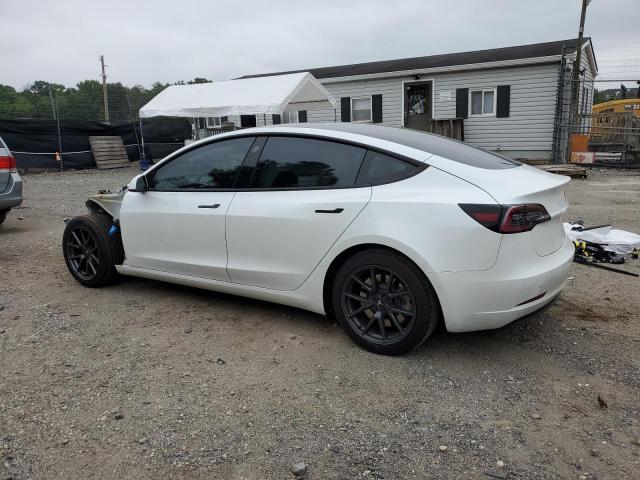 5YJ3E1EA5MF989815 - 2021 TESLA MODEL 3 WHITE photo 2