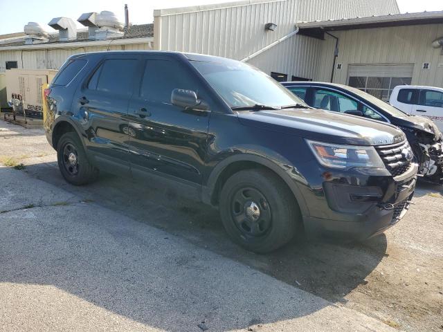 1FM5K8AT6JGA83882 - 2018 FORD EXPLORER POLICE INTERCEPTOR შავი ფოტო 4