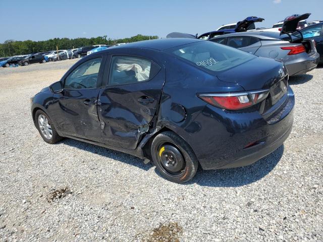 3MYDLBYVXJY327583 - 2018 TOYOTA YARIS IA BLUE photo 2