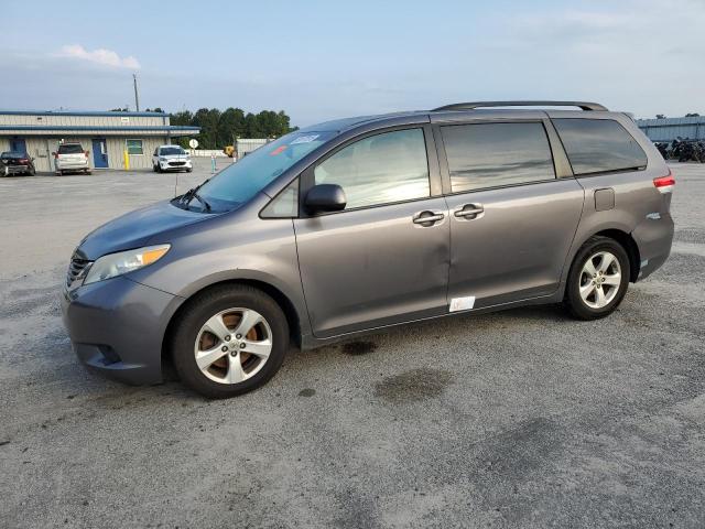 2014 TOYOTA SIENNA LE, 