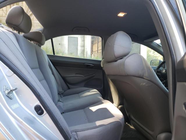 2HGFA163X6H027338 - 2006 HONDA CIVIC DX VP SILVER photo 10