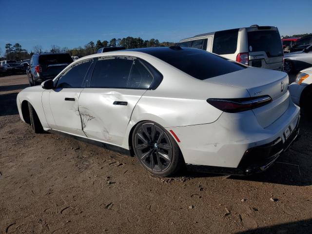 WBA33EJ09PCM89147 - 2023 BMW 760 XI WHITE photo 2
