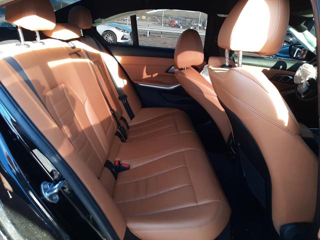 WBA5R7C56KAJ81384 - 2019 BMW 330XI Czarny zdjęcie 10