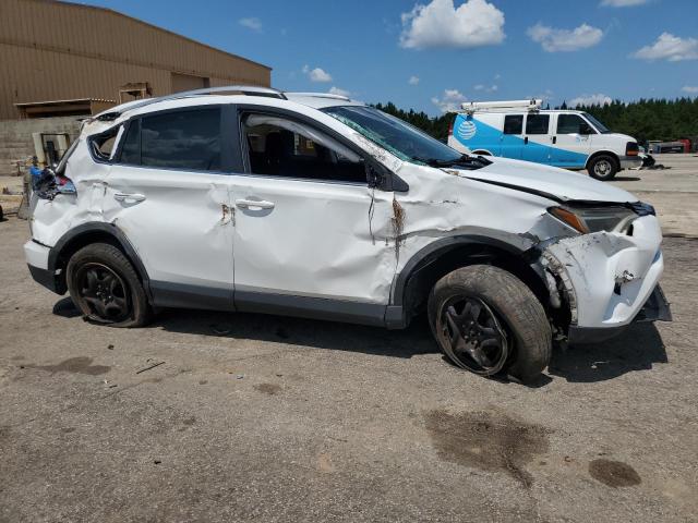 2T3BFREVXHW563001 - 2017 TOYOTA RAV4 LE Ağ foto 4