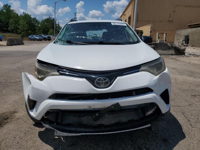 2T3BFREVXHW563001 - 2017 TOYOTA RAV4 LE Ağ foto 5