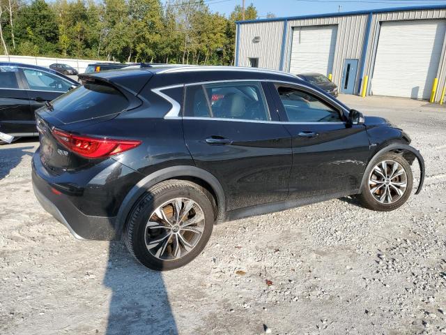 SJKCH5CR0KA009322 - 2019 INFINITI QX30 LUXE BLACK photo 3