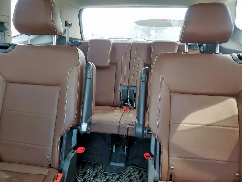 1V2WP2CA2MC560529 - 2021 VOLKSWAGEN ATLAS SE أخضر صورة 10