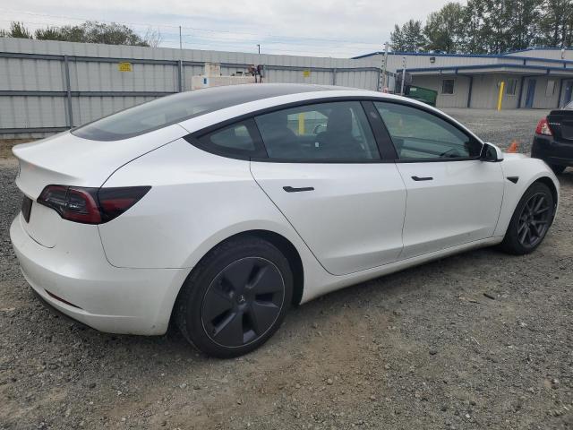 5YJ3E1EAXPF413030 - 2023 TESLA MODEL 3 თეთრი ფოტო 3