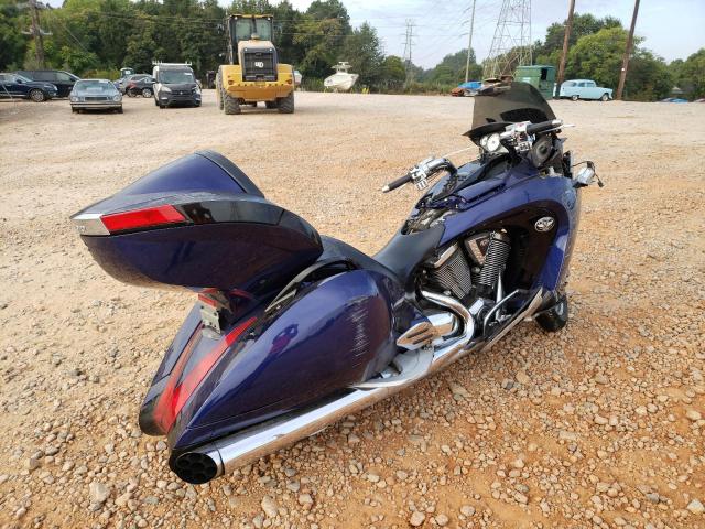 5VPSD36D283006533 - 2008 VICTORY MOTORCYCLES VISION DELUXE BLUE photo 4