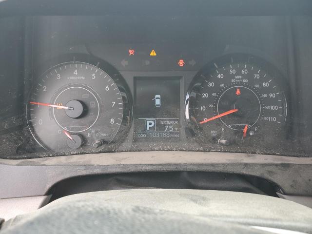 5TDJZ3DC5HS179211 - 2017 TOYOTA SIENNA LE Silber Foto 9