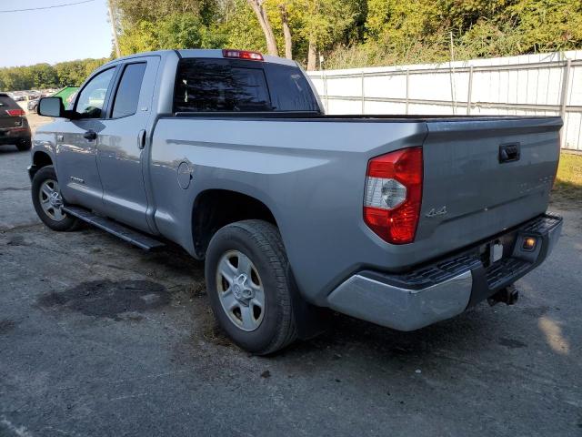 5TFUY5F11HX634248 - 2017 TOYOTA TUNDRA DOUBLE CAB SR/SR5 SILVER photo 2