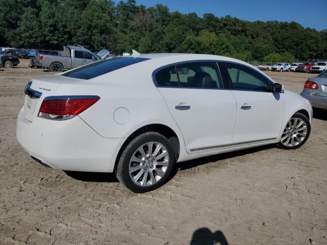 1G4GC5E38DF300065 - 2013 BUICK LACROSSE WHITE photo 3