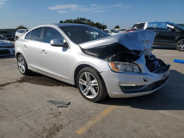 YV140MFK2F1350681 - 2015 VOLVO S60 PREMIER SILVER photo 4