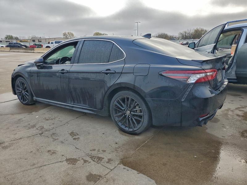 4T1K61AKXNU023844 - 2022 TOYOTA CAMRY XSE BLACK photo 2