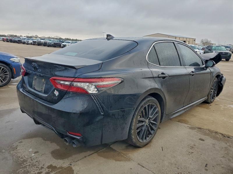 4T1K61AKXNU023844 - 2022 TOYOTA CAMRY XSE BLACK photo 3