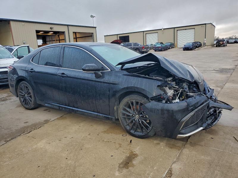 4T1K61AKXNU023844 - 2022 TOYOTA CAMRY XSE BLACK photo 4