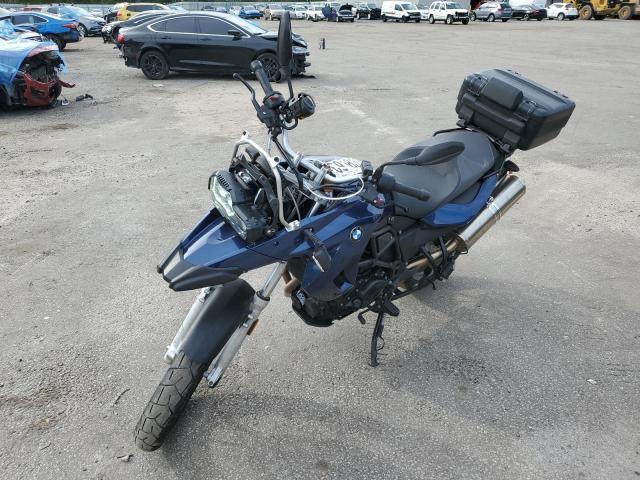 WB1022800BZ062018 - 2011 BMW F650 GS BLUE photo 2