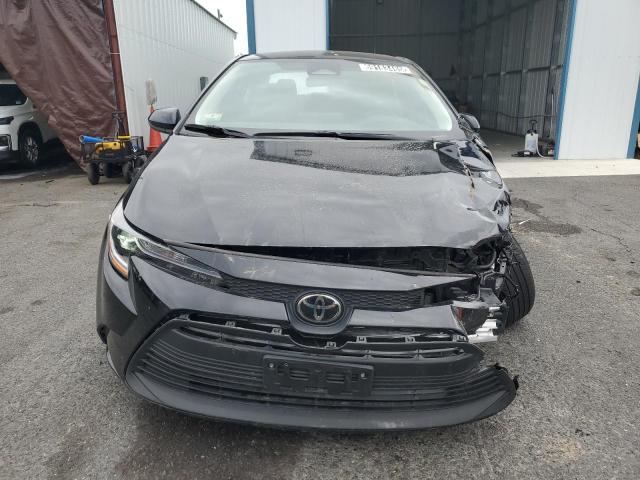 5YFB4MDE4RP188065 - 2024 TOYOTA COROLLA LE შავი ფოტო 5