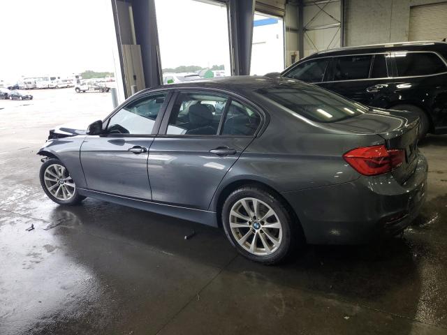 WBA8E5G34HNU43815 - 2017 BMW 320 XDRI XI SILVER photo 2