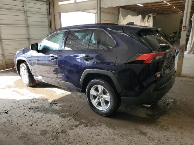 2T3W1RFV6LC055875 - 2020 TOYOTA RAV4 XLE BLUE photo 2