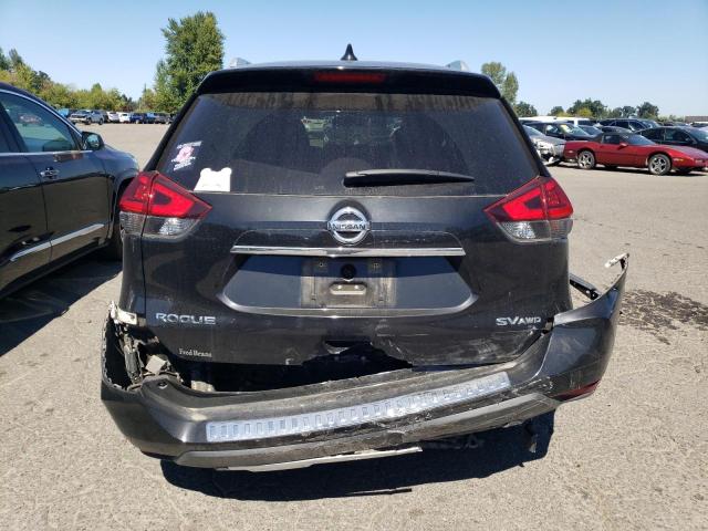 KNMAT2MV9JP600909 - 2018 NISSAN ROGUE S Սև լուսանկար 6