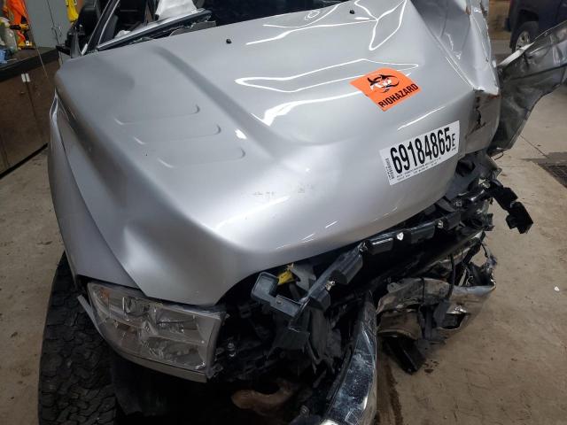 3C6TR5DT2EG121403 - 2014 RAM 2500 SLT Արծաթագույն լուսանկար 11