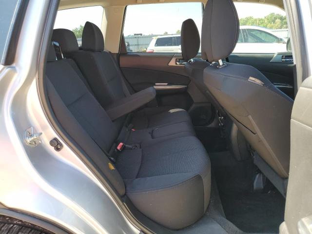 JF2SHADCXCH420416 - 2012 SUBARU FORESTER 2.5X PREMIUM SILVER photo 11