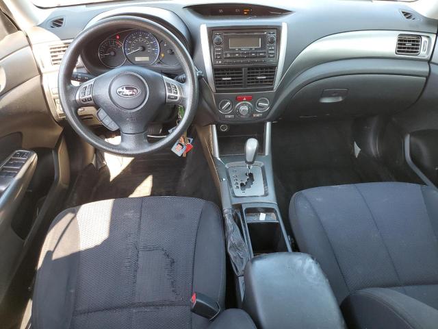 JF2SHADCXCH420416 - 2012 SUBARU FORESTER 2.5X PREMIUM SILVER photo 8